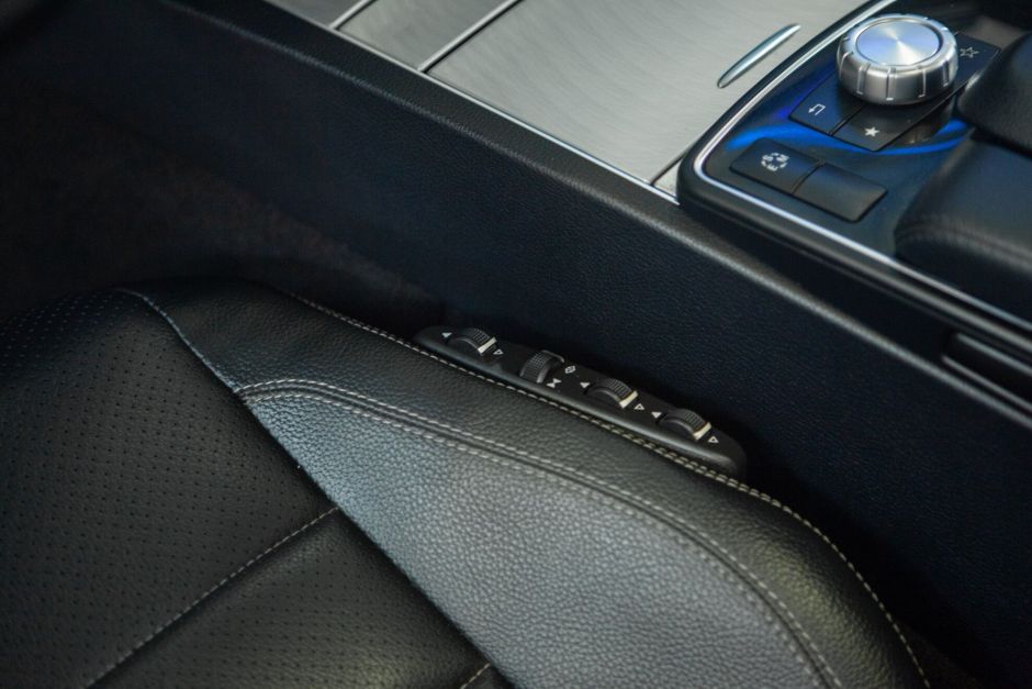 Mercedes-Benz E-Класс 2.0 АКПП, 2014, 120 353 км фото 17