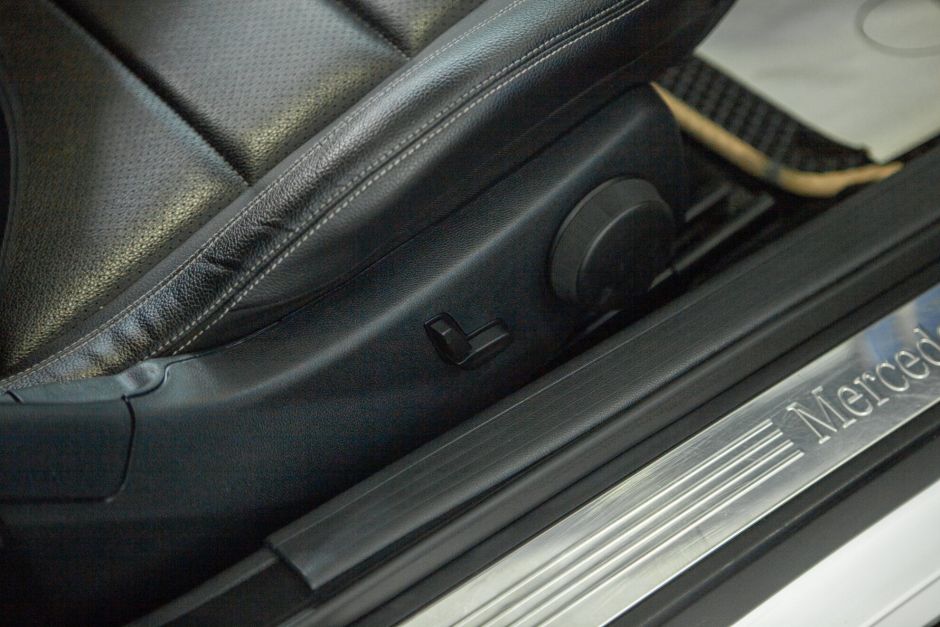 Mercedes-Benz E-Класс 2.0 АКПП, 2014, 120 353 км фото 19