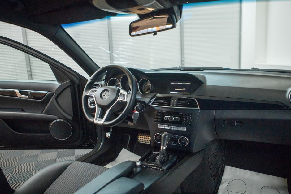 Mercedes-Benz C-Класс 1.8 АКПП, 2011, 123 467 км фото 5