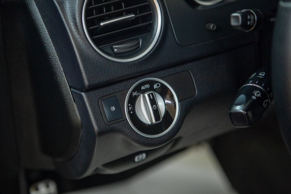 Mercedes-Benz C-Класс 1.8 АКПП, 2011, 123 467 км фото 8