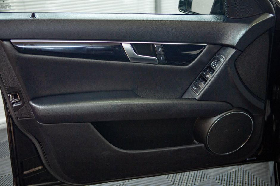 Mercedes-Benz C-Класс 1.8 АКПП, 2011, 123 467 км фото 9