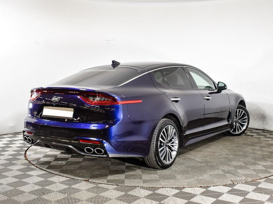 Kia Stinger 2.0 АКПП, 2017, 86 000 км фото 2