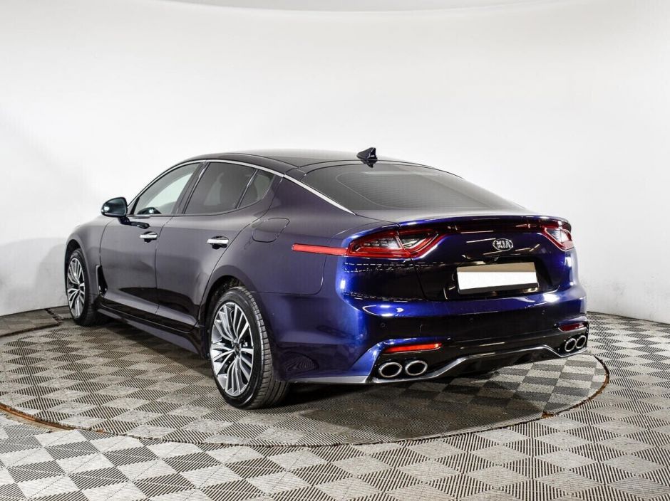 Kia Stinger 2.0 АКПП, 2017, 86 000 км фото 3