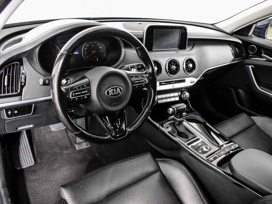 Kia Stinger 2.0 АКПП, 2017, 86 000 км фото 5