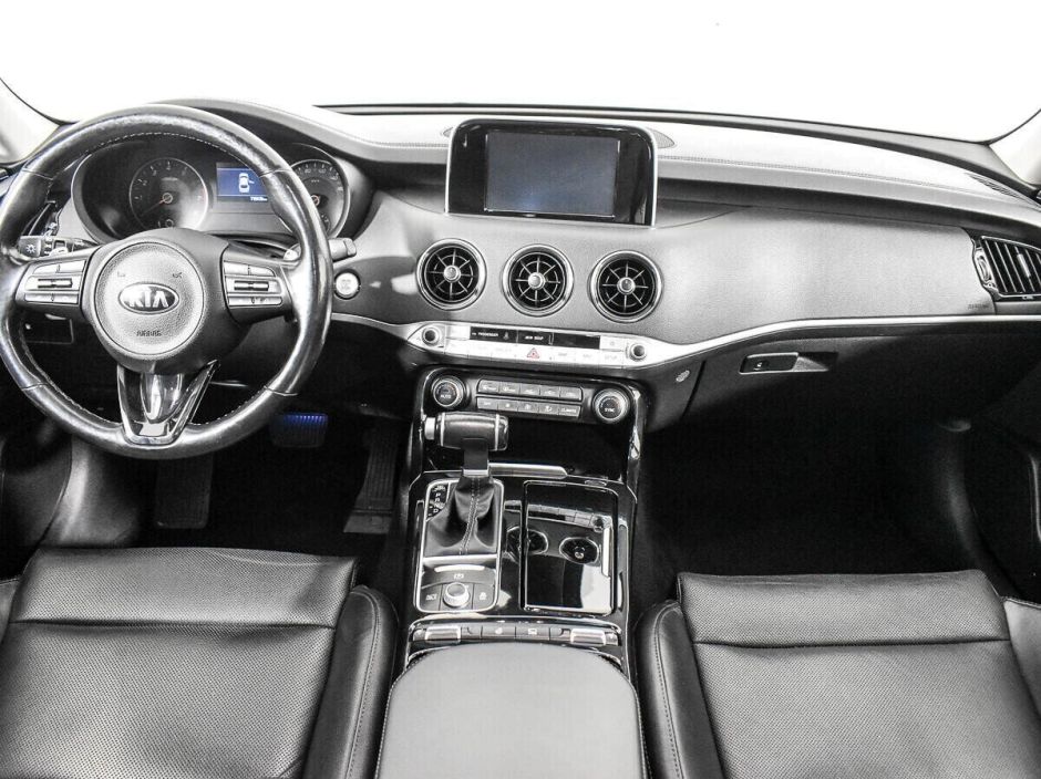 Kia Stinger 2.0 АКПП, 2017, 86 000 км фото 7