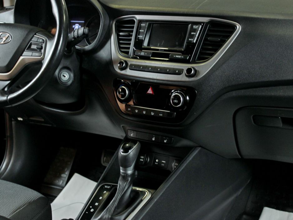 Hyundai Solaris 1.6 АКПП, 2017, 83 702 км фото 11