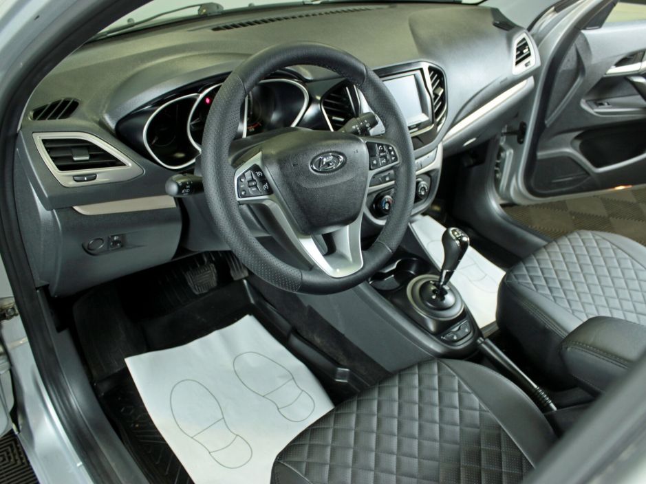 LADA (ВАЗ) Vesta 1.8 РКПП, 2018, 73 125 км фото 4