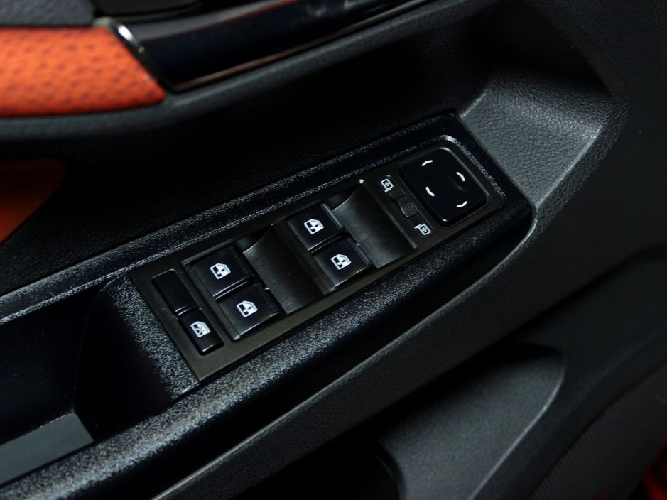 LADA (ВАЗ) Vesta Cross 1.8 МКПП, 2018, 89 541 км фото 8