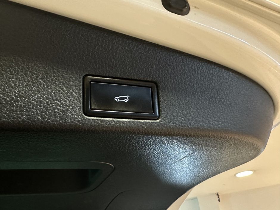 Volkswagen Touareg 3.0 АКПП, 2014, 93 258 км фото 17