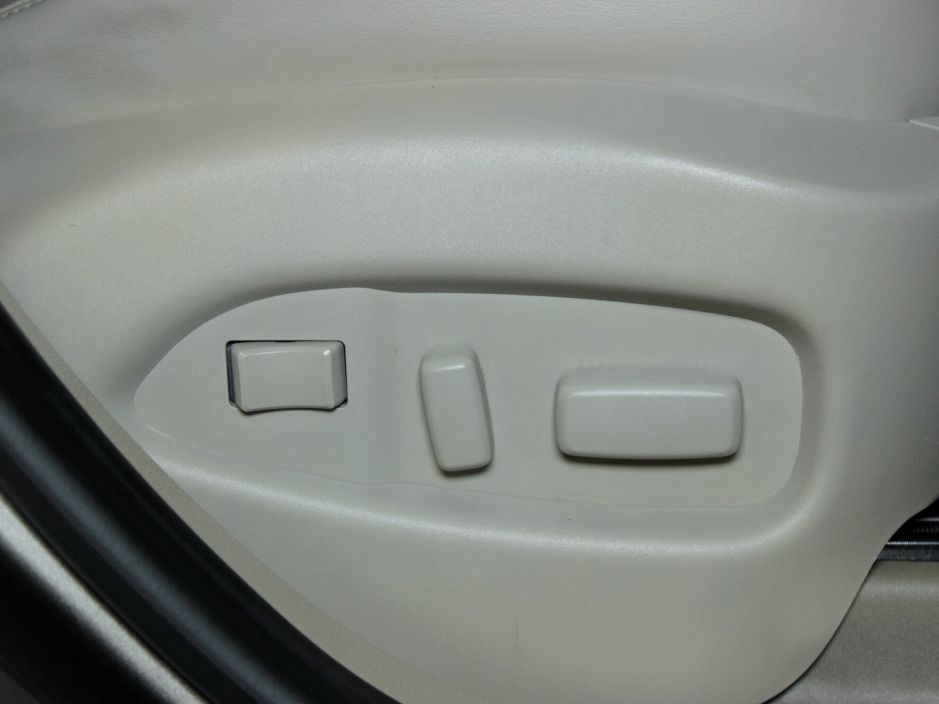 Cadillac SRX 3.0 АКПП, 2011, 152 842 км фото 15