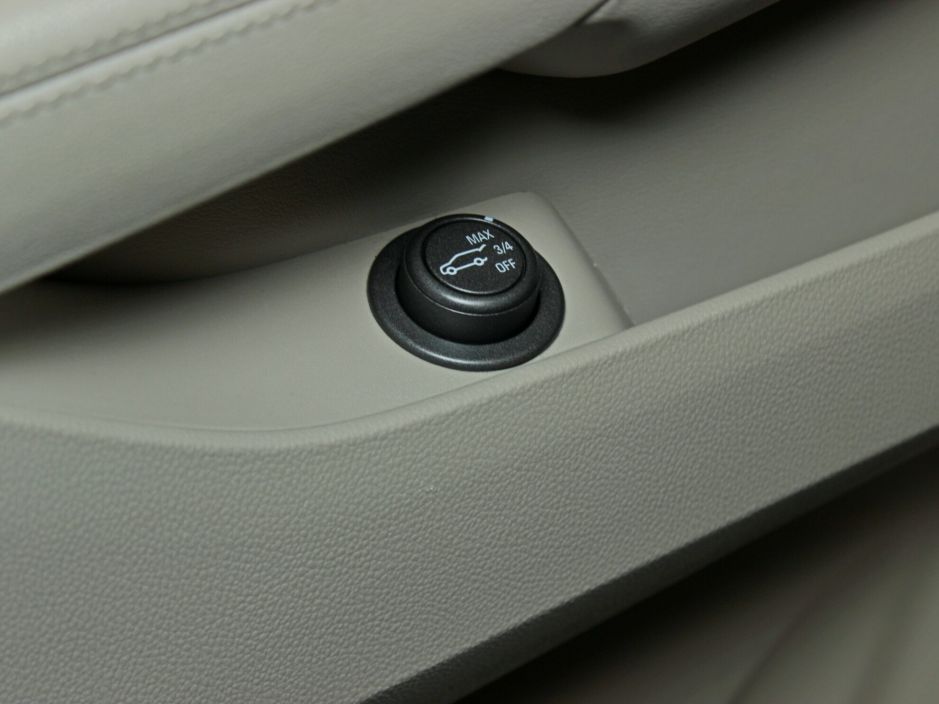 Cadillac SRX 3.0 АКПП, 2011, 152 842 км фото 18