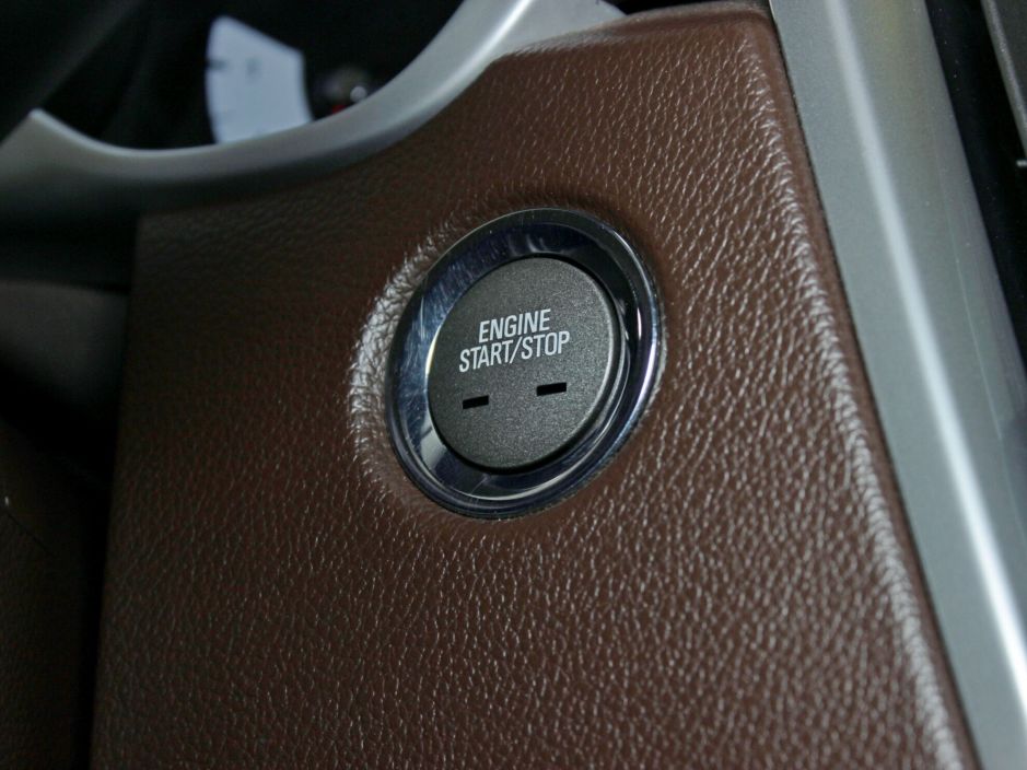 Cadillac SRX 3.0 АКПП, 2011, 152 842 км фото 13