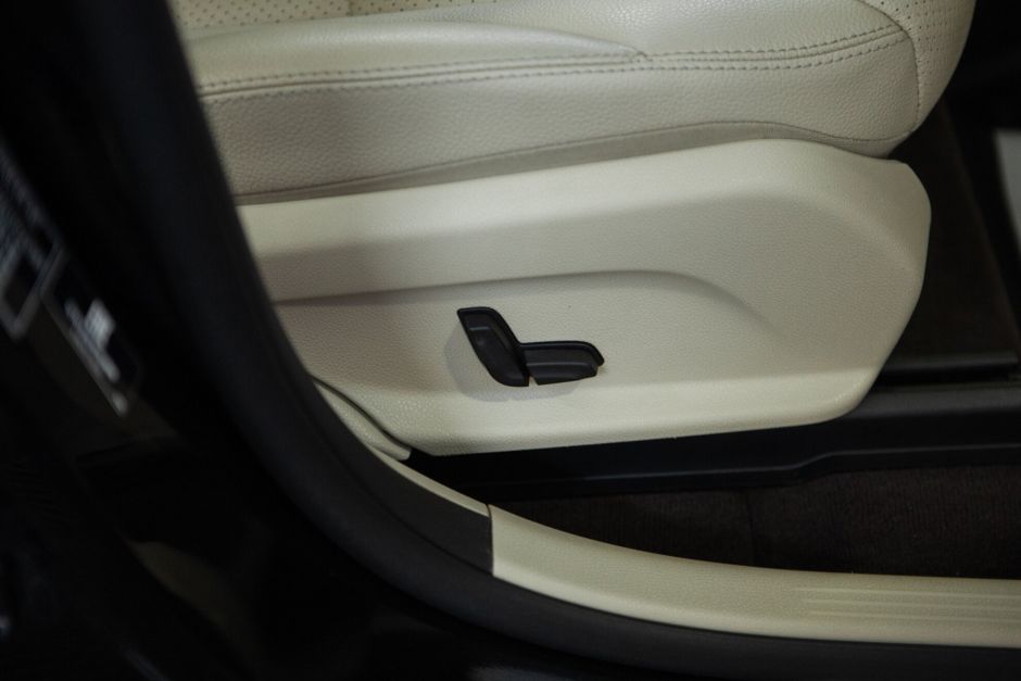 Mercedes-Benz GLC-класс 2.0 АКПП, 2015, 119 157 км фото 17