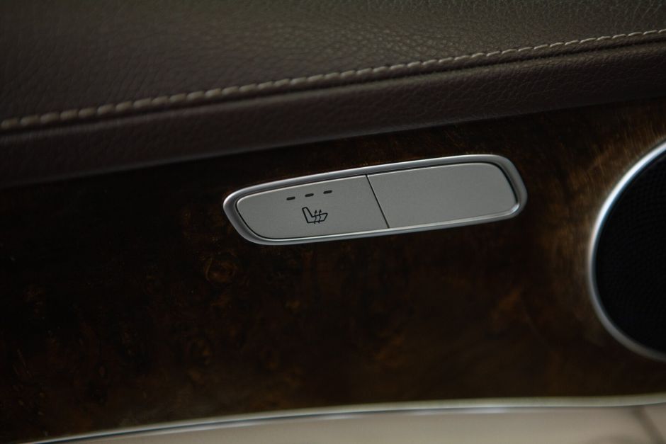 Mercedes-Benz GLC-класс 2.0 АКПП, 2015, 119 157 км фото 18