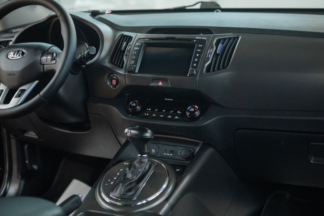 Kia Sportage 2.0 АКПП, 2012, 136 257 км фото 9
