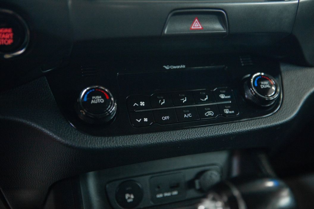 Kia Sportage 2.0 АКПП, 2012, 136 257 км фото 12