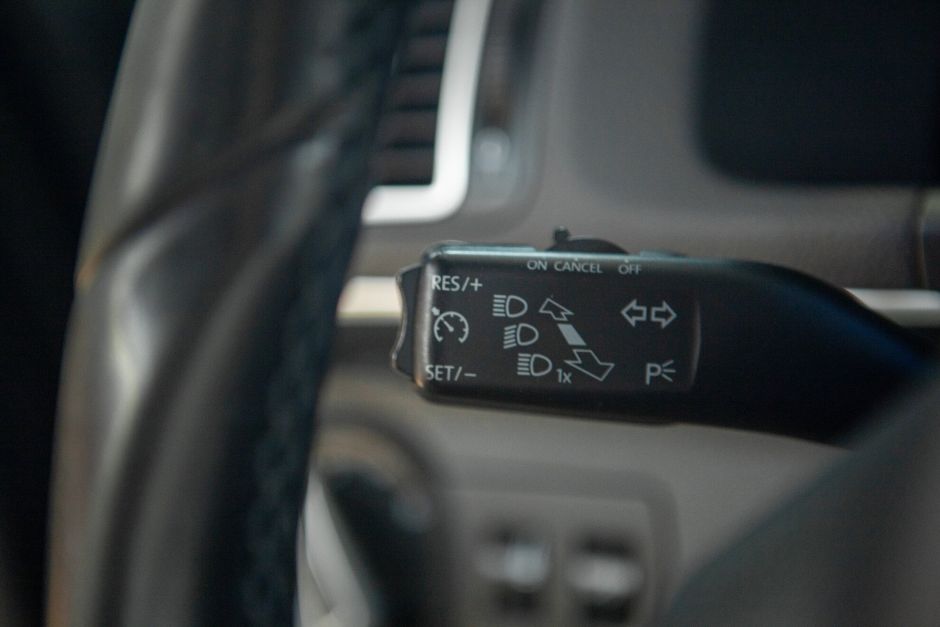 Volkswagen Touran 1.4 РКПП, 2011, 123 141 км фото 14