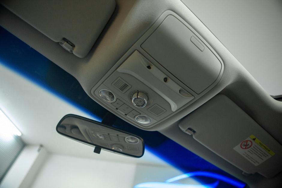 Volkswagen Touran 1.4 РКПП, 2011, 123 141 км фото 18