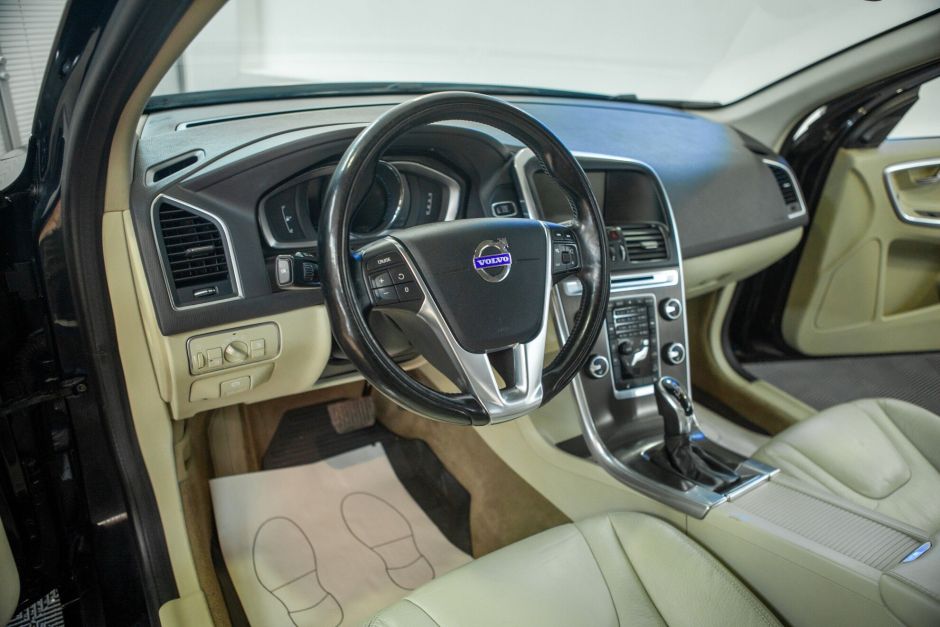 Volvo XC60 2.4 АКПП, 2013, 141 136 км фото 7