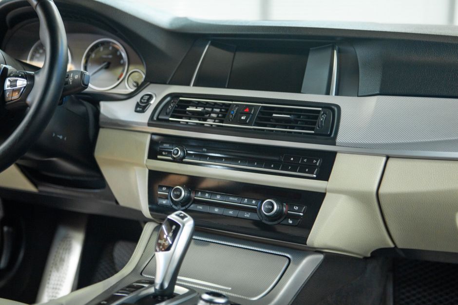 BMW 5 серии 2.0 АКПП, 2013, 121 181 км фото 11