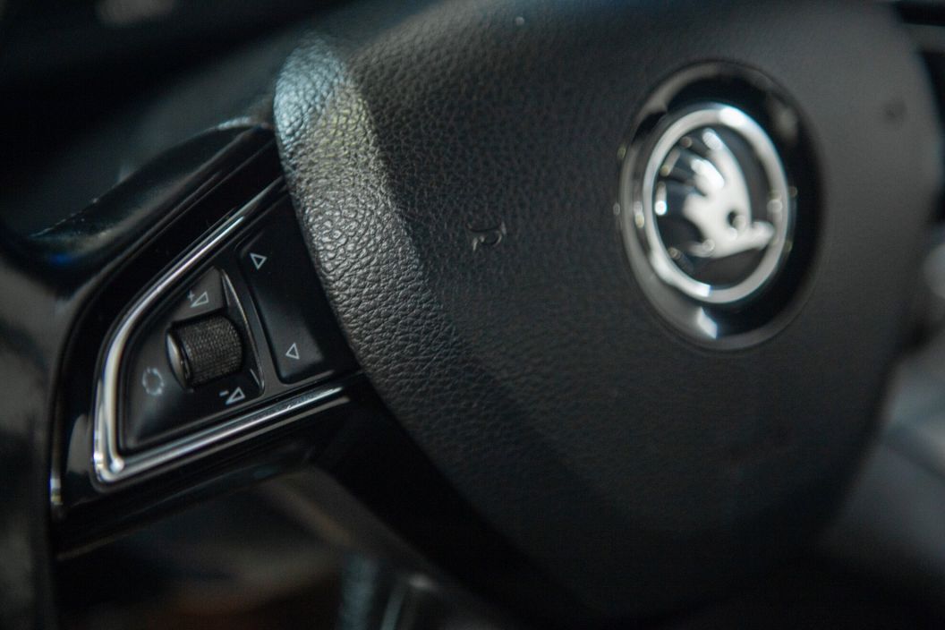 Skoda Octavia 2.0 РКПП, 2013, 124 258 км фото 6