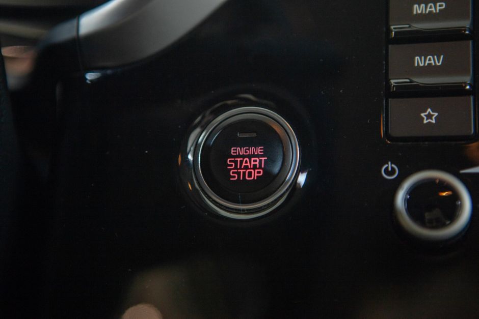 Kia Rio X 1.6 АКПП, 2020, 73 532 км фото 14