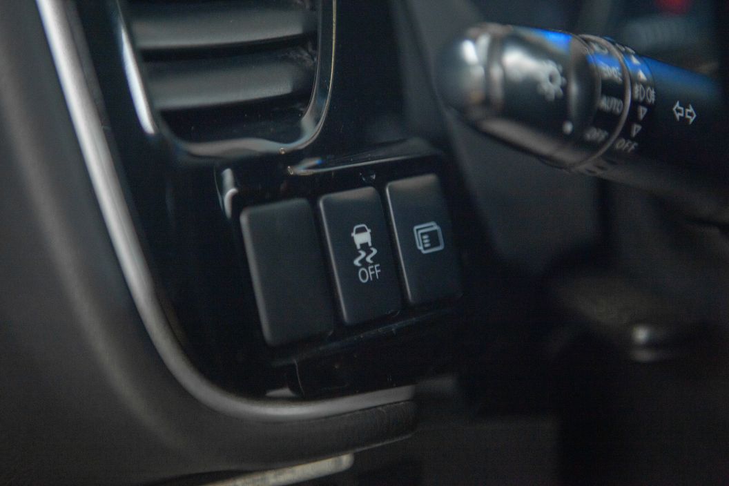 Mitsubishi Outlander 2.4 CVT, 2014, 141 312 км фото 9