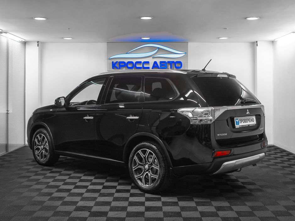 Mitsubishi Outlander 2.4 CVT, 2014, 141 312 км фото 4
