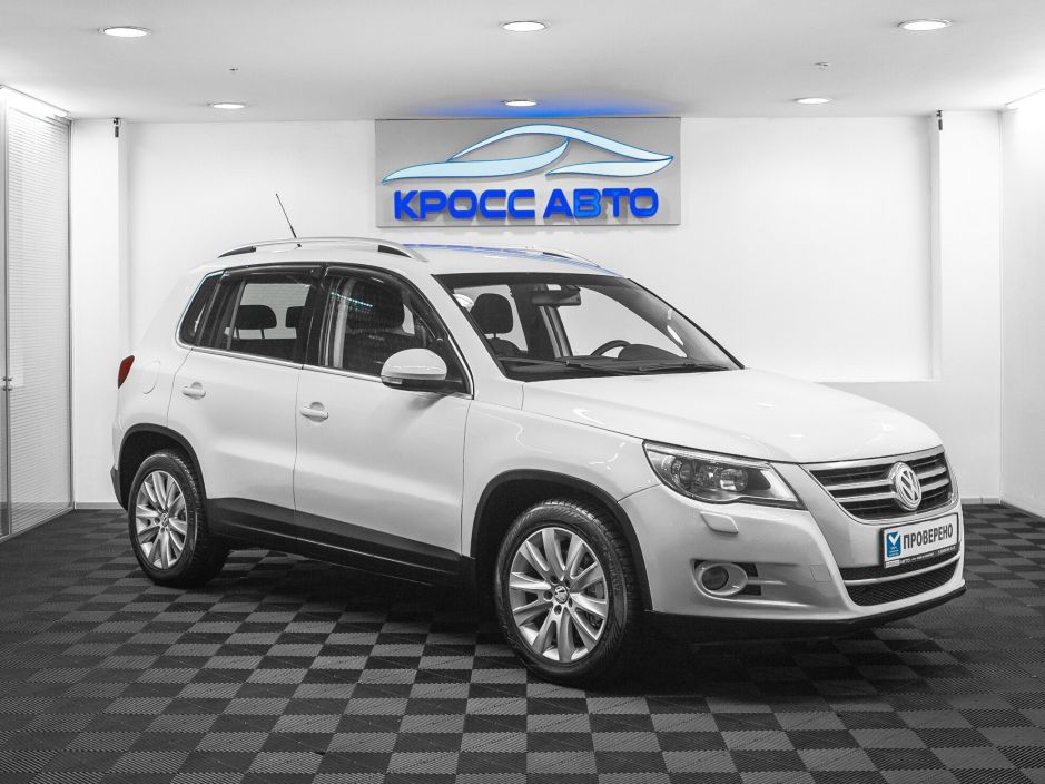 Volkswagen Tiguan 2.0 АКПП, 2009, 141 423 км фото 3