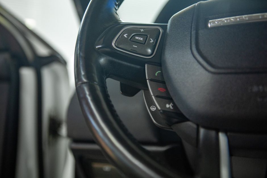 Land Rover Range Rover Evoque 2.2 АКПП, 2011, 109 814 км фото 10