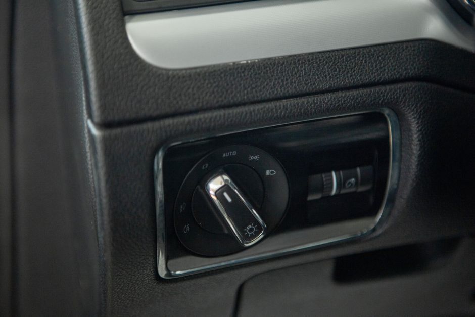 Skoda Superb 1.8 РКПП, 2010, 152 258 км фото 11