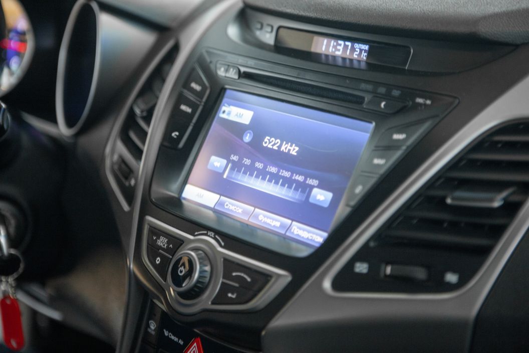 Hyundai Elantra 1.8 АКПП, 2014, 128 327 км фото 9