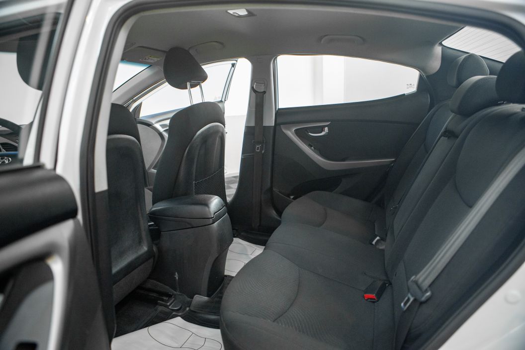 Hyundai Elantra 1.8 АКПП, 2014, 128 327 км фото 14