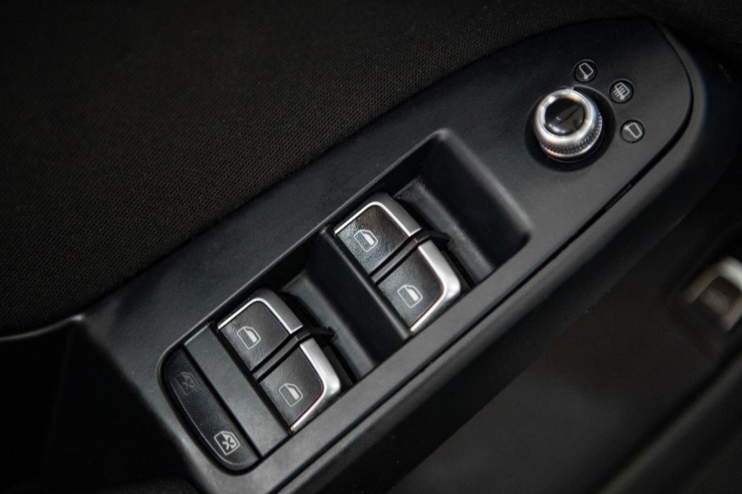 Audi A4 1.8 CVT, 2012, 159 886 км фото 10