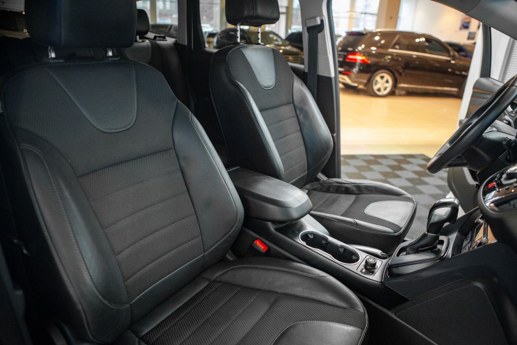 Ford Kuga 1.6 АКПП, 2014, 140 285 км фото 15