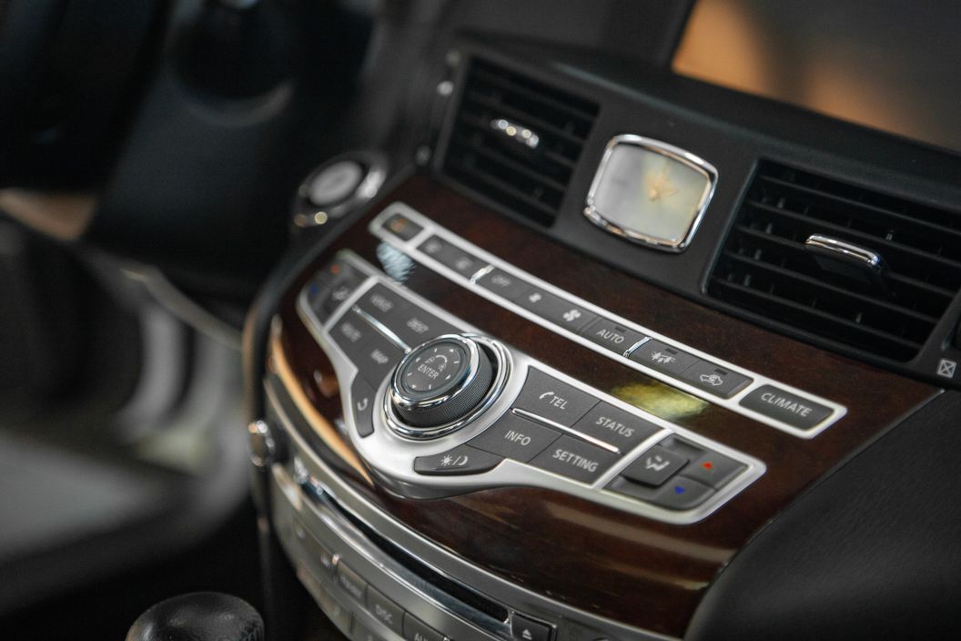 Infiniti Q70 2.5 АКПП, 2015, 104 312 км фото 9