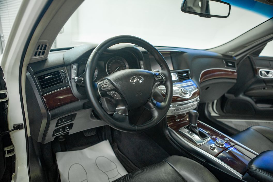 Infiniti Q70 2.5 АКПП, 2015, 104 312 км фото 5