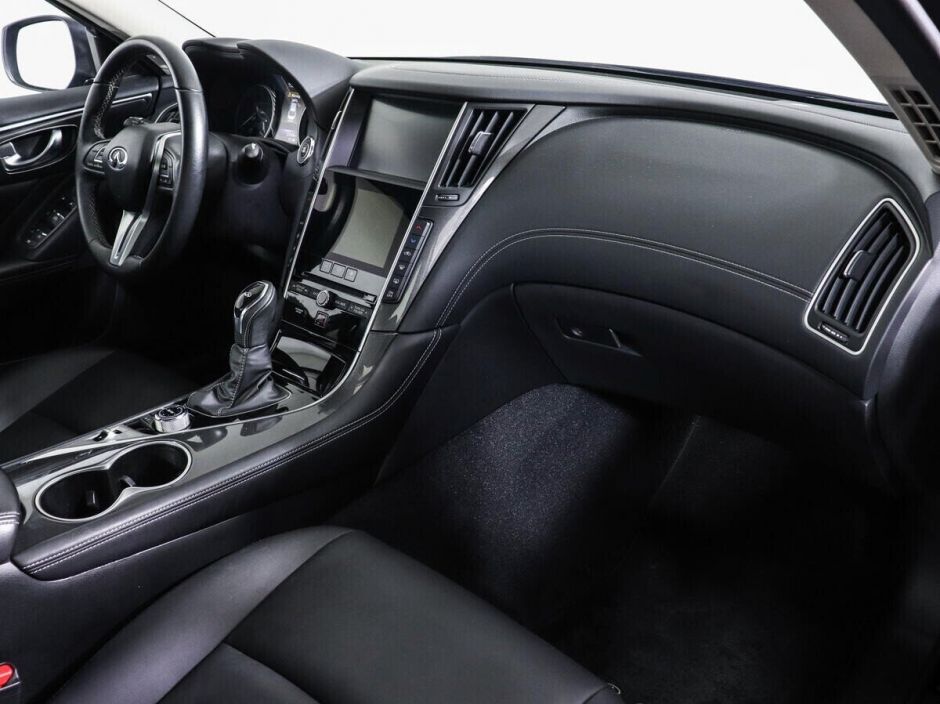 Infiniti Q50 2.0 АКПП, 2019, 52 000 км фото 8