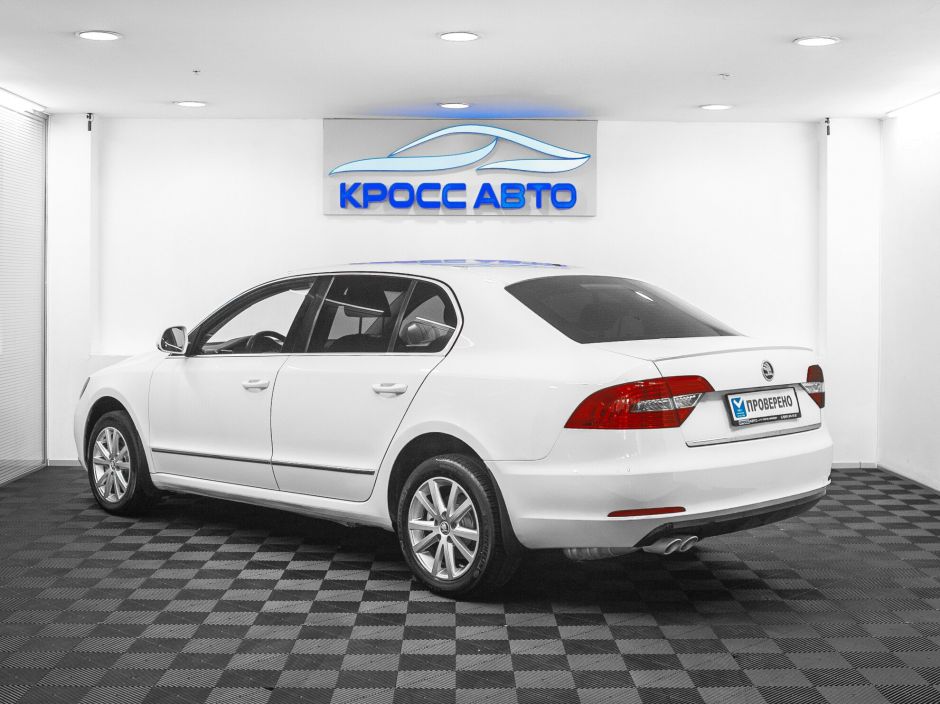 Skoda Superb 1.8 РКПП, 2013, 141 300 км фото 4