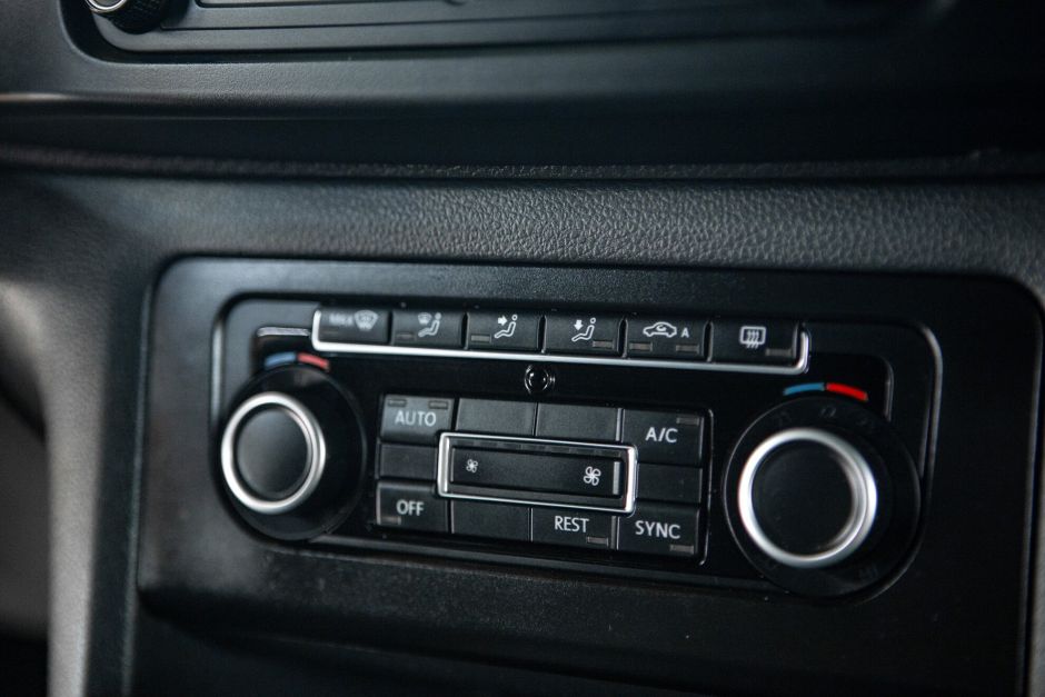 Volkswagen Amarok 2.0 АКПП, 2013, 130 241 км фото 13