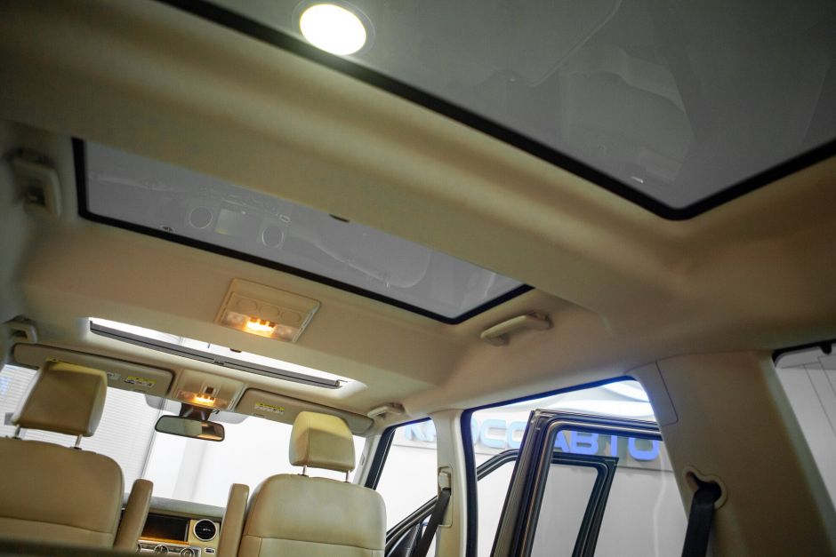 Land Rover Discovery 3.0 АКПП, 2011, 179 573 км фото 7