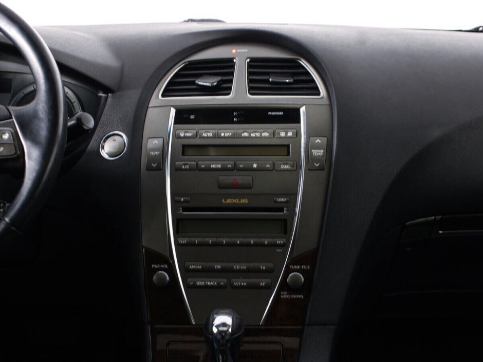 Lexus ES 3.5 АКПП, 2010, 156 000 км фото 7