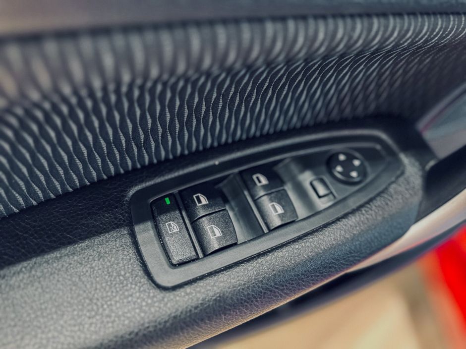 BMW 1 серии 1.6 АКПП, 2012, 64 494 км фото 10