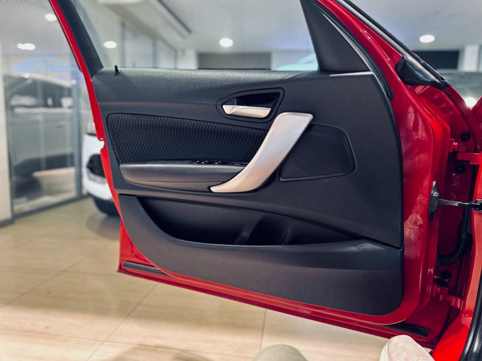 BMW 1 серии 1.6 АКПП, 2012, 64 494 км фото 13