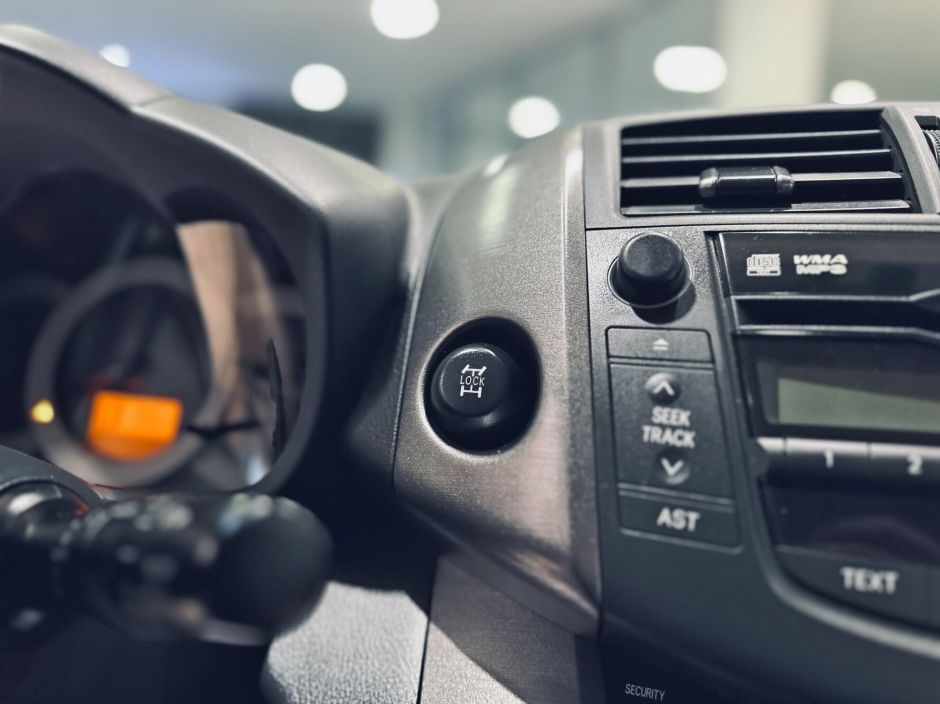 Toyota RAV4 2.0 CVT, 2012, 144 201 км фото 11