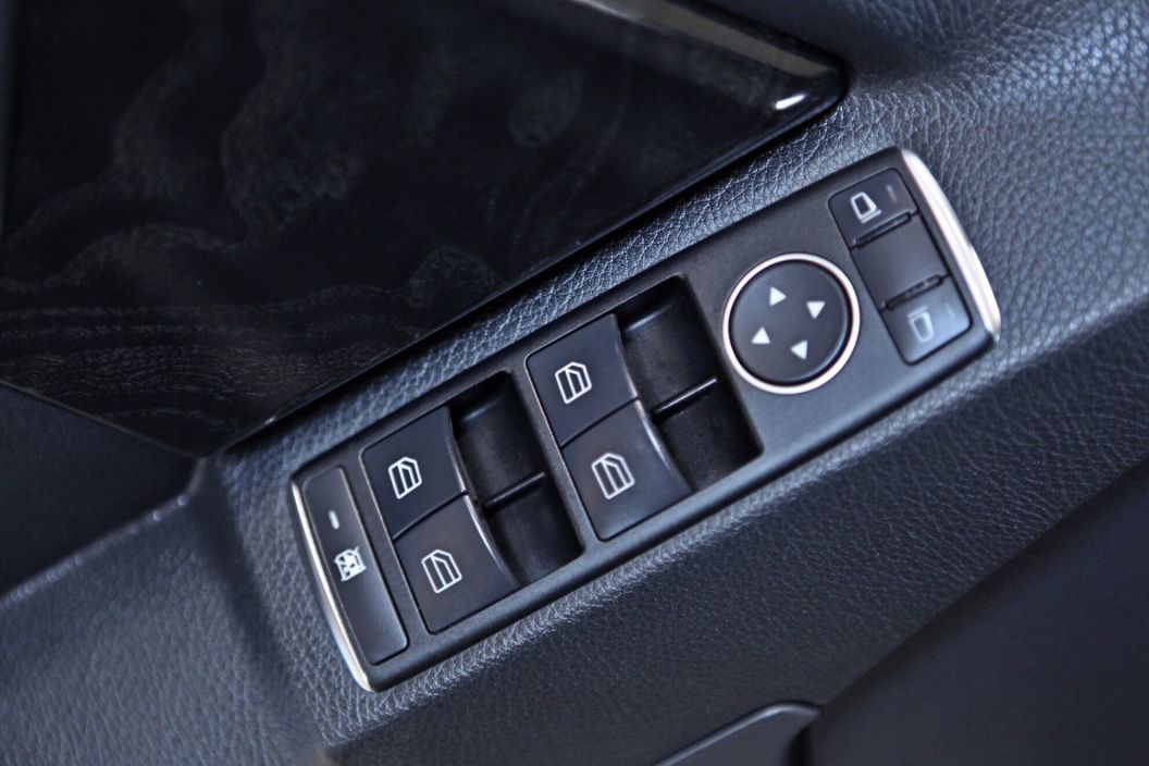 Mercedes-Benz GLK-класс 2.1 АКПП, 2013, 160 794 км фото 17