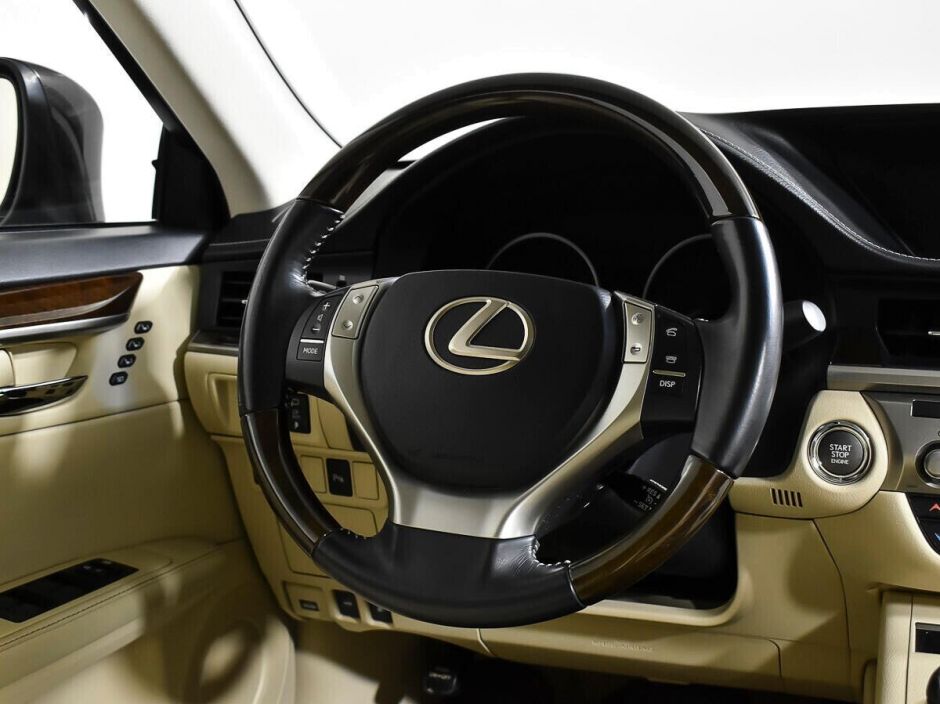 Lexus ES 2.5 АКПП, 2014, 111 000 км фото 6