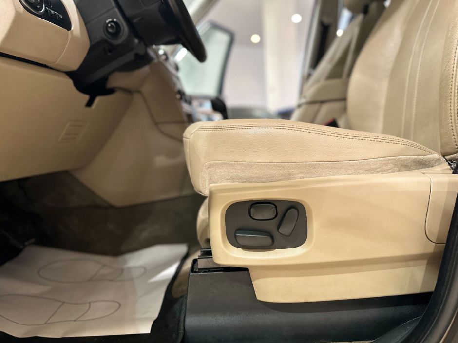 Land Rover Discovery 3.0 АКПП, 2012, 168 093 км фото 9