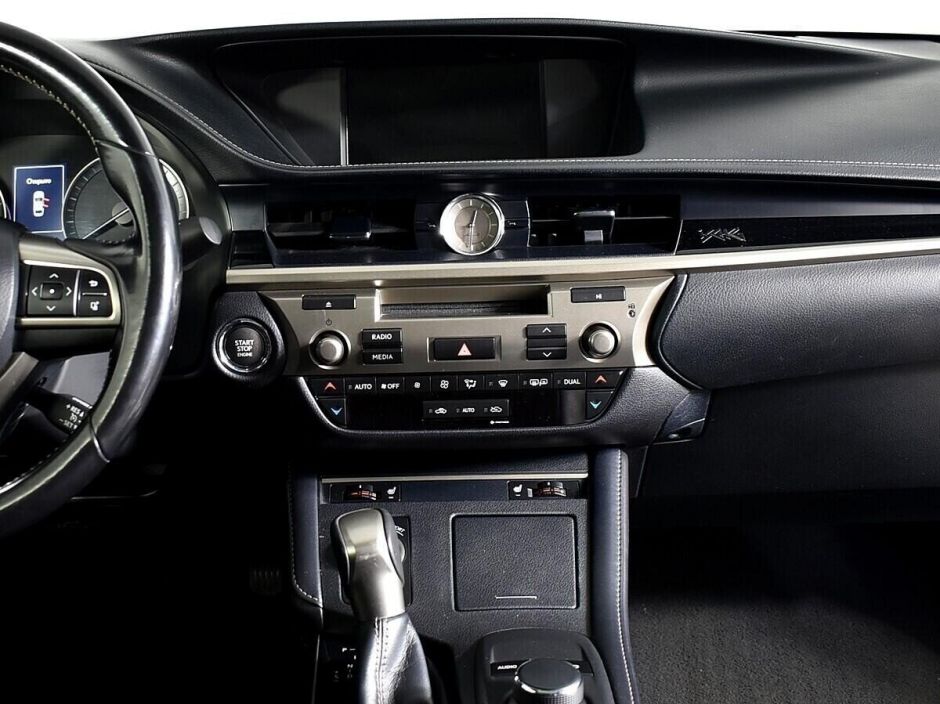 Lexus ES 2.0 АКПП, 2015, 107 000 км фото 7