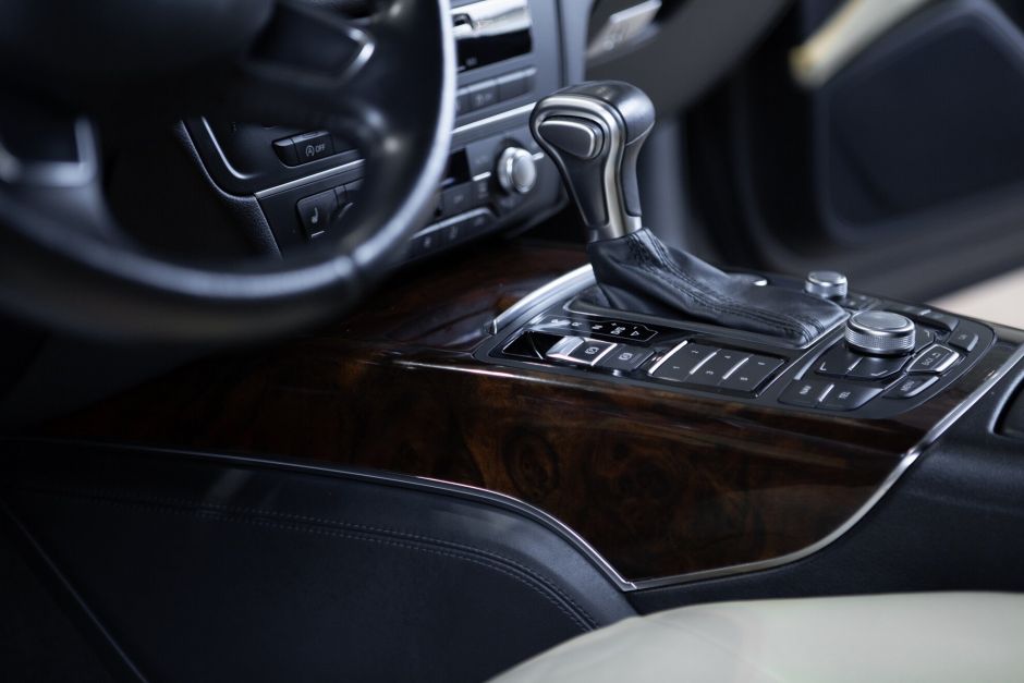 Audi A6 2.8 РКПП, 2014, 132 323 км фото 9